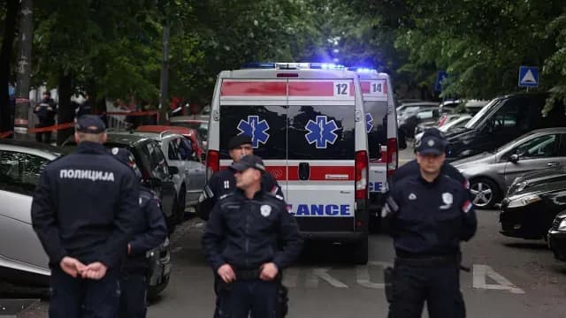 Nueve personas murieron por un ataque en escuela de Belgrado