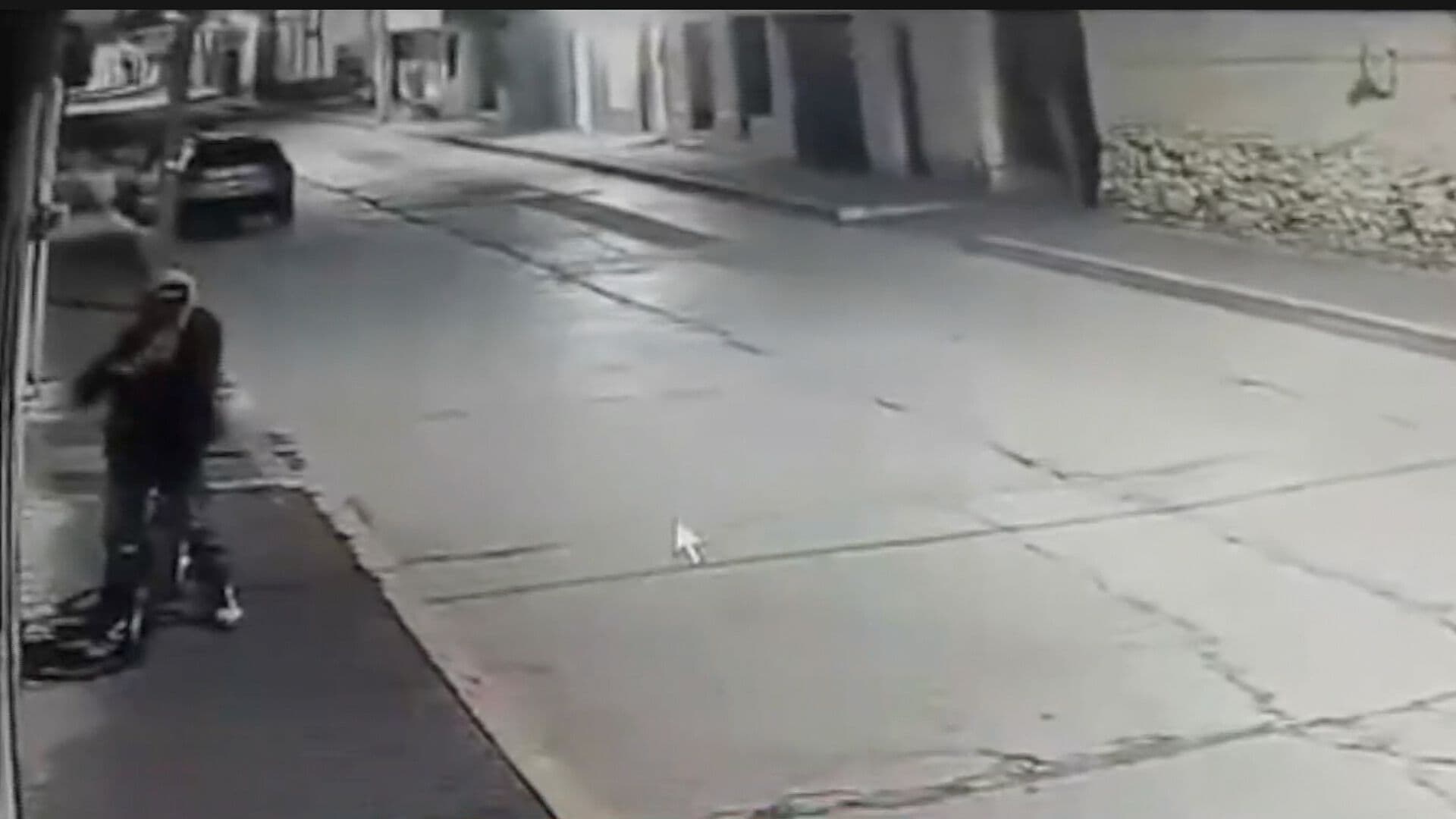 Video: Intentan Robar el Cableado Eléctrico de Vivienda en Ciudad Serdán, Puebla