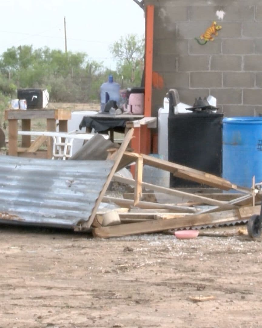 Hombre Narra Cómo Vivió el Tornado en Jiménez