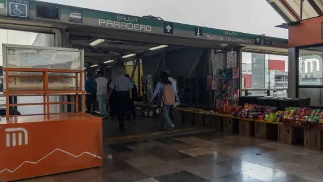 Ambulantaje en Línea B del Metro. Foto: N+
