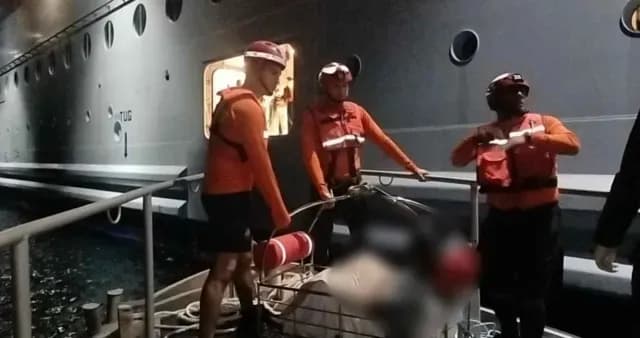 Evacuan a Pasajero Indio Con Malaria. Foto Semar