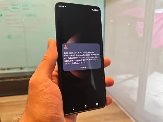Este fue el mensaje que llegó a los celulares. Foto: N+.