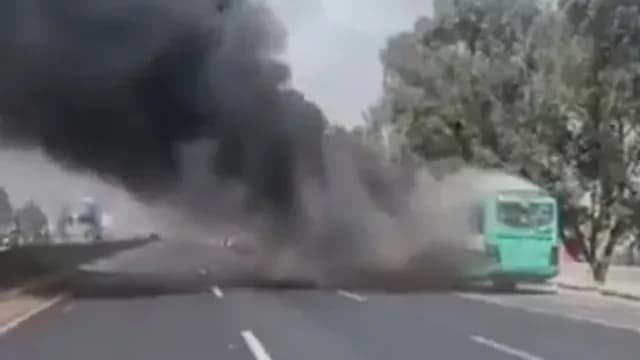 La unidad colectiva provocó el cierre parcial durante casi una hora. Foto: N+