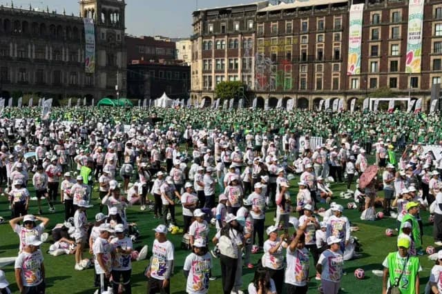 Clase Mundial de Futbol. Foto: N+