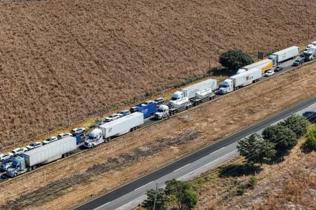 Paro nacional de transportistas 2026. Foto: Cuartoscuro
