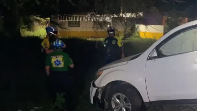 Conductor Abandono su Camioneta Luego de Accidente en Matamoros