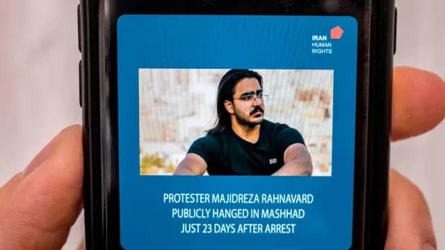 Irán ejecutó en público a Majid Reza Rahnavard tras protestas puerte muerte de Mahsa Amini