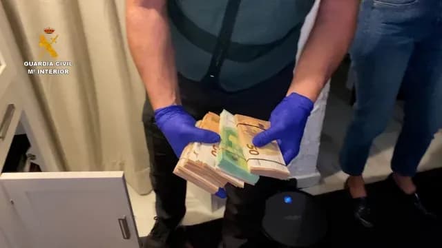 La redada llevada a cabo por la Guardia Civil dejó 30 detenidos