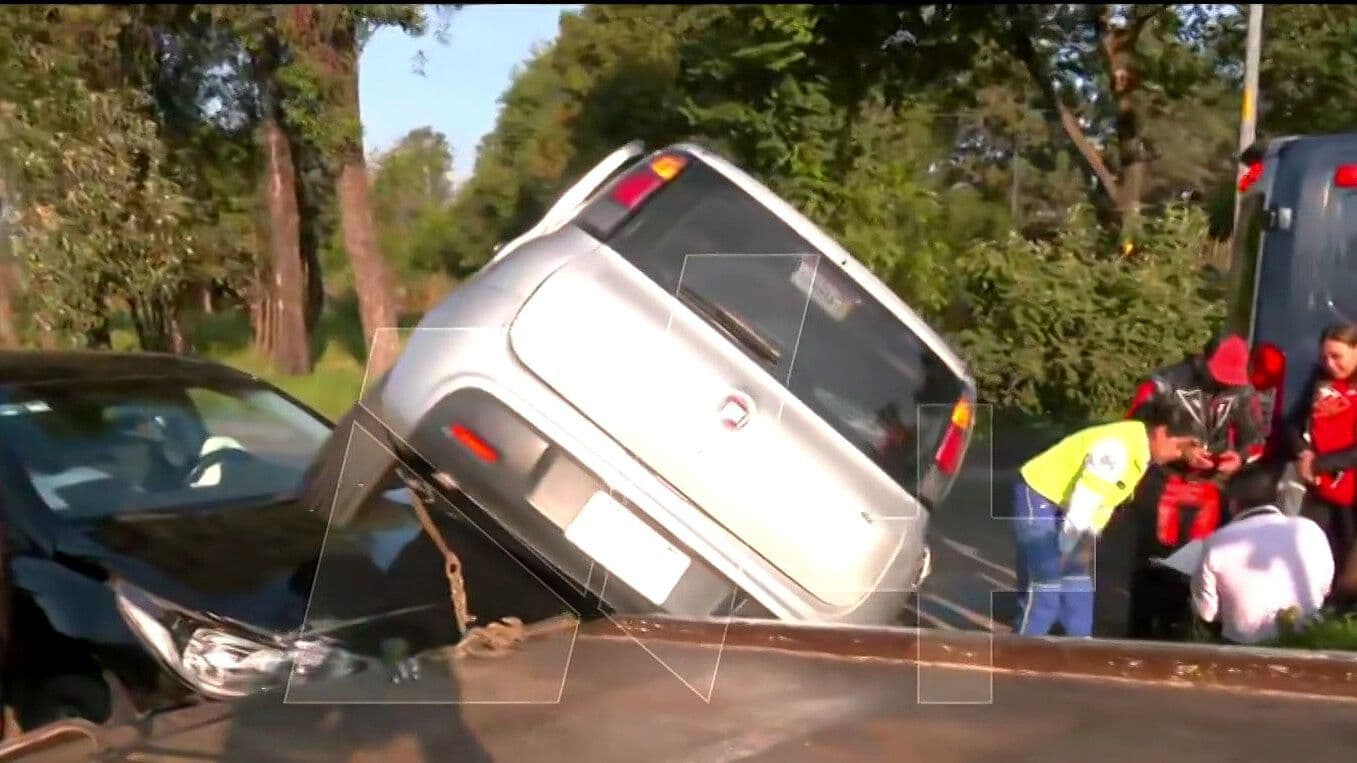 ¿Qué Pasó en Periférico Sur Hoy? Choque y Volcadura Afecta Vialidad en Xochimilco