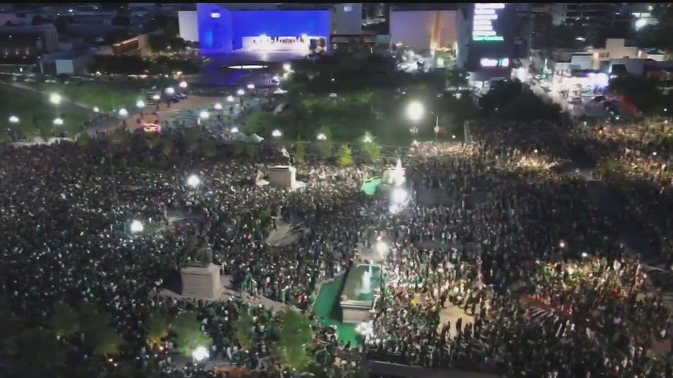 Así Luce la Macroplaza de Monterrey por Partido de México vs Ecuador