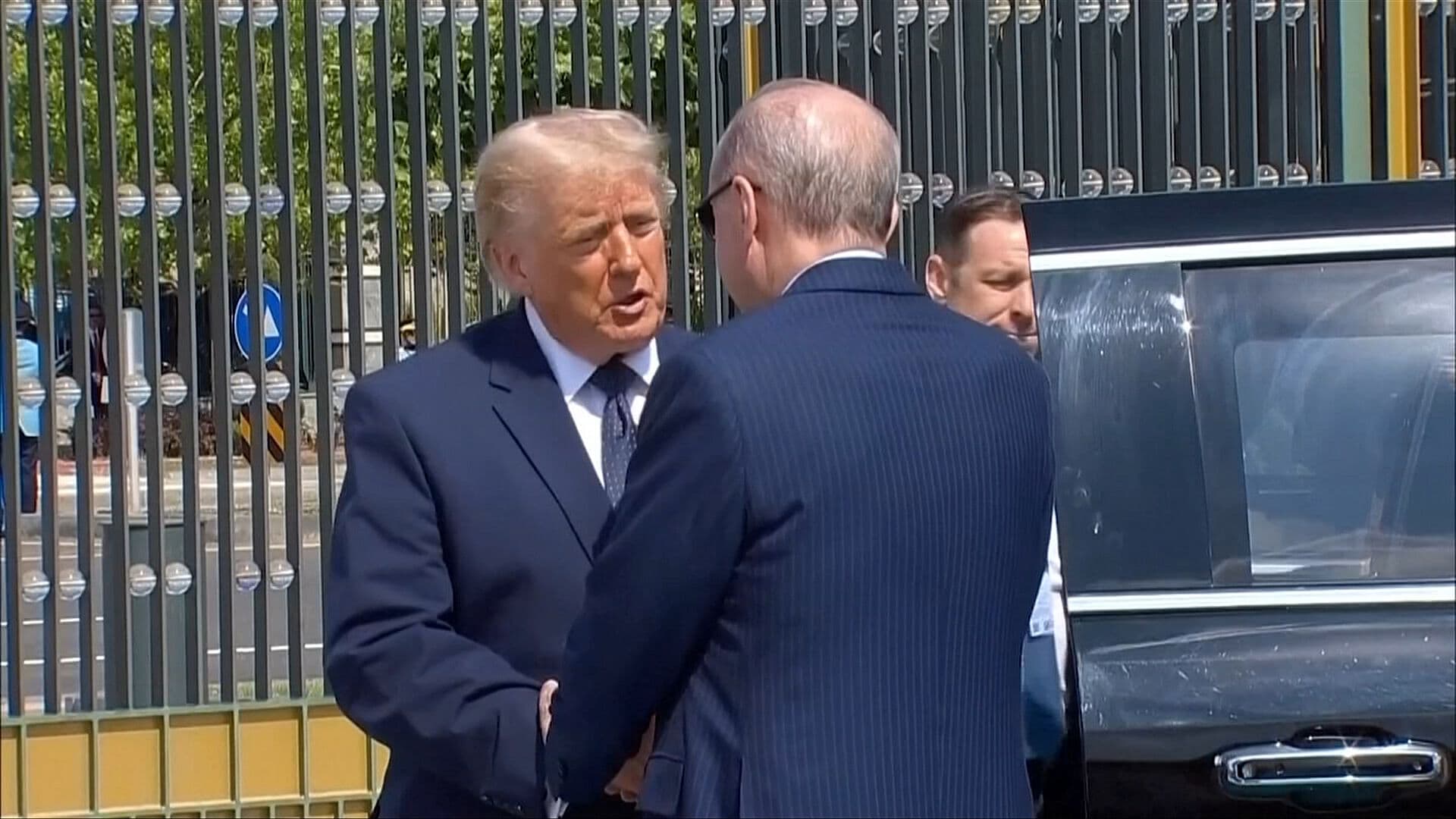 Donald Trump Arremete Contra la OTAN Durante Cena de Estado en Ankara, Turquía
