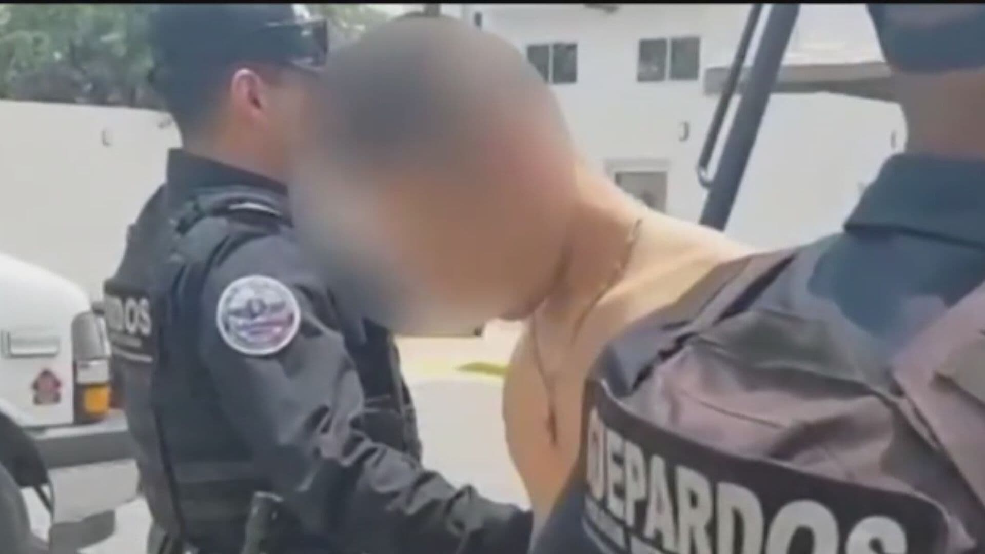 Sujeto Ataca a un Perrito con Cuchillo de Cocina en Jalisco; Así lo Detuvieron