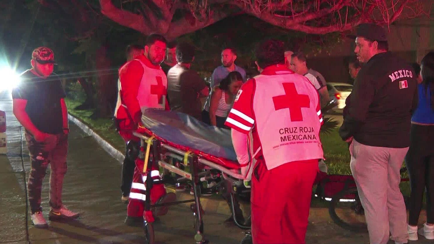 Choque en Guadalajara Deja Tres Lesionados; Entre Ellos una Menor y un Ciclista