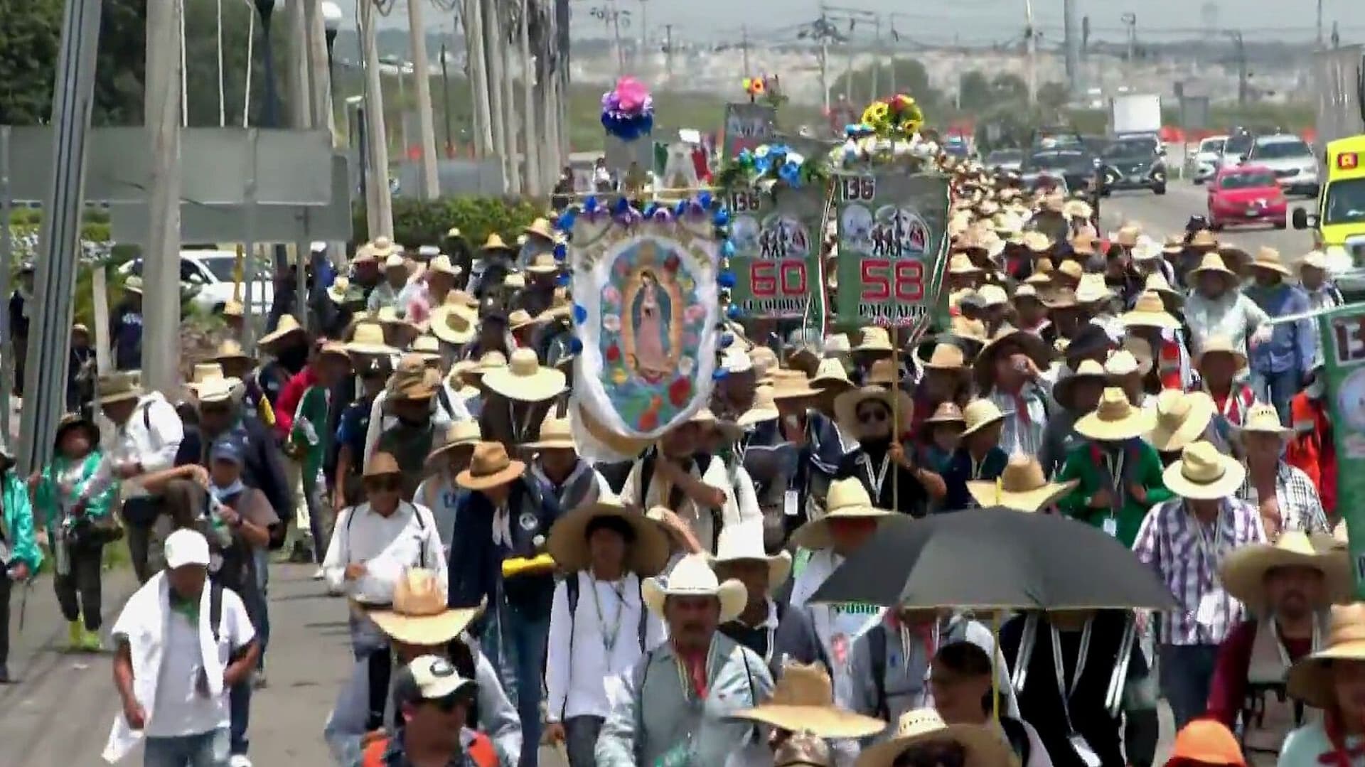 Peregrinación de Querétaro Avanza hacia la Basílica de Guadalupe con 60 Mil Fieles