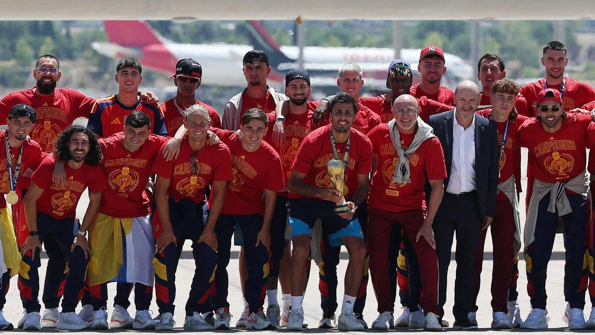 España, Primer País en Ser Campeón del Mundo en Categorías Varonil y Femenil