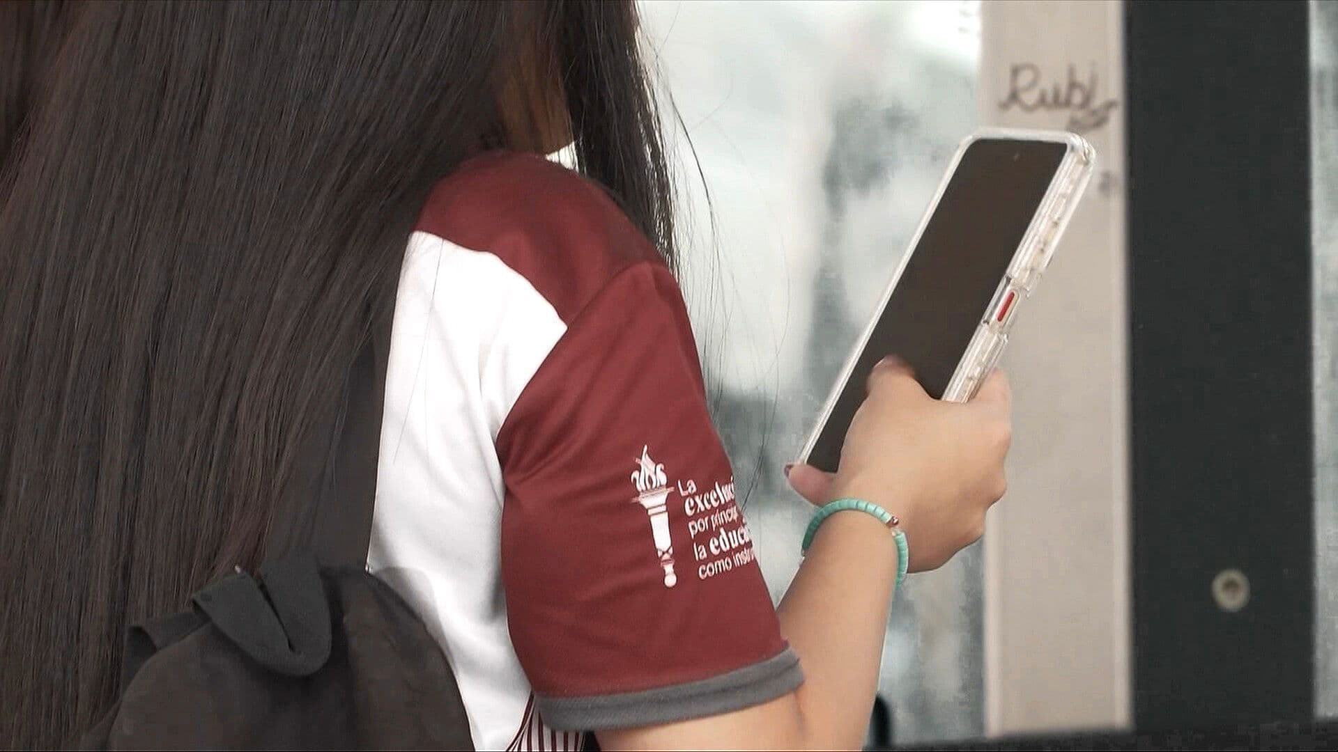 Anuncian Foros para Analizar Regulación del Uso de Redes Sociales en Niños y Jóvenes en México
