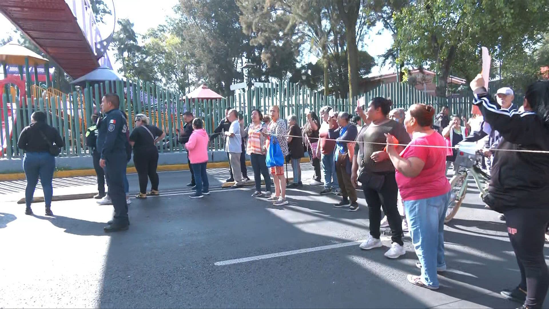 Desabasto de Leche Desata Bloqueo en Avenida Eduardo Molina, en la GAM