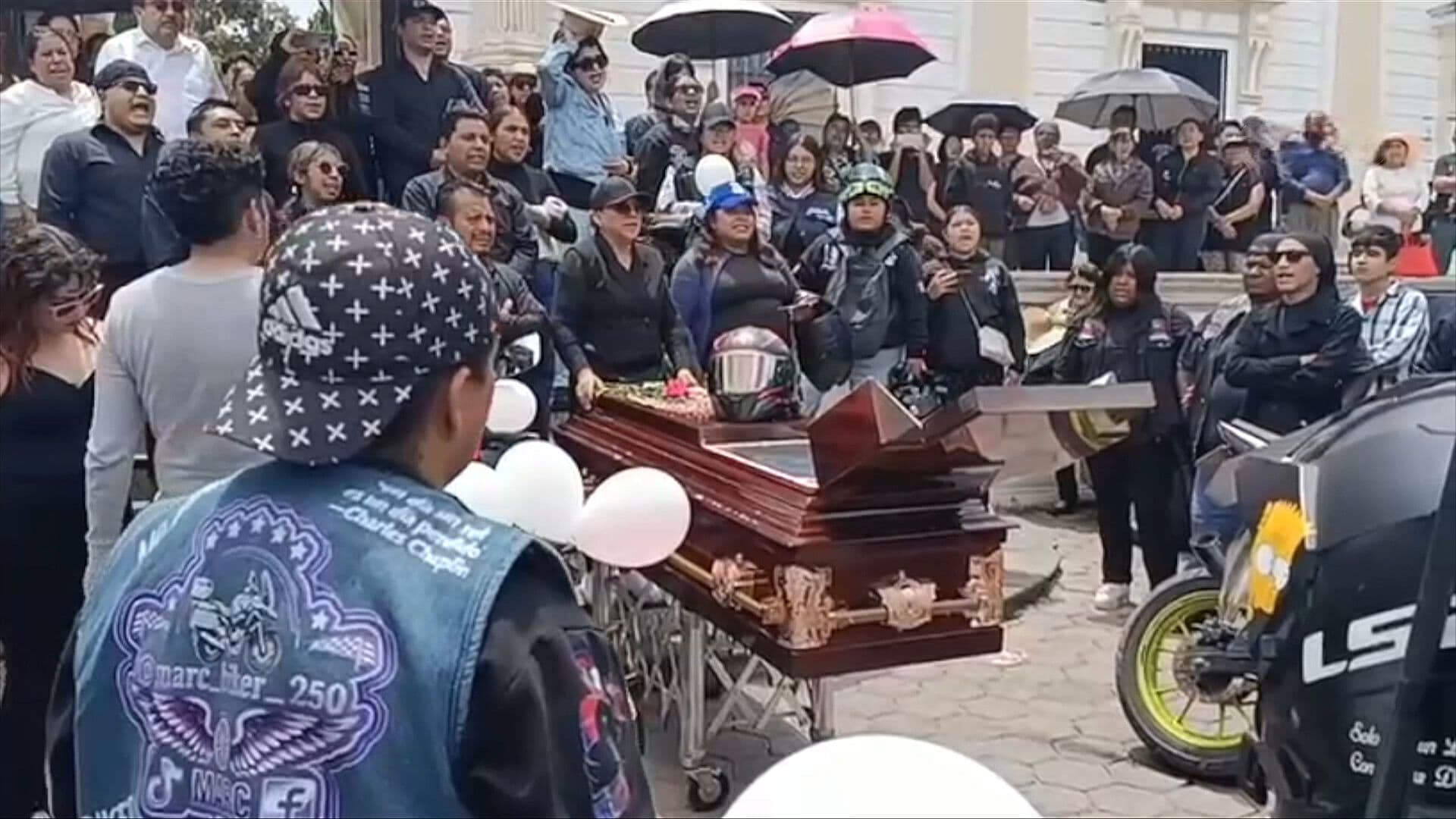 Último Adiós a Karla Valeria; Exigen que su Muerte Sea Investigada como Feminicidio