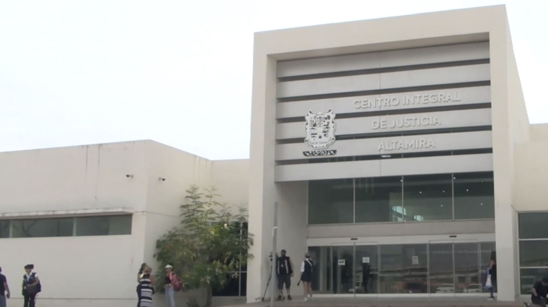 Jorge Luis "N" y Estrellita "N" Vinculados a Proceso por Feminicidio de Dafne Zapata Quintos