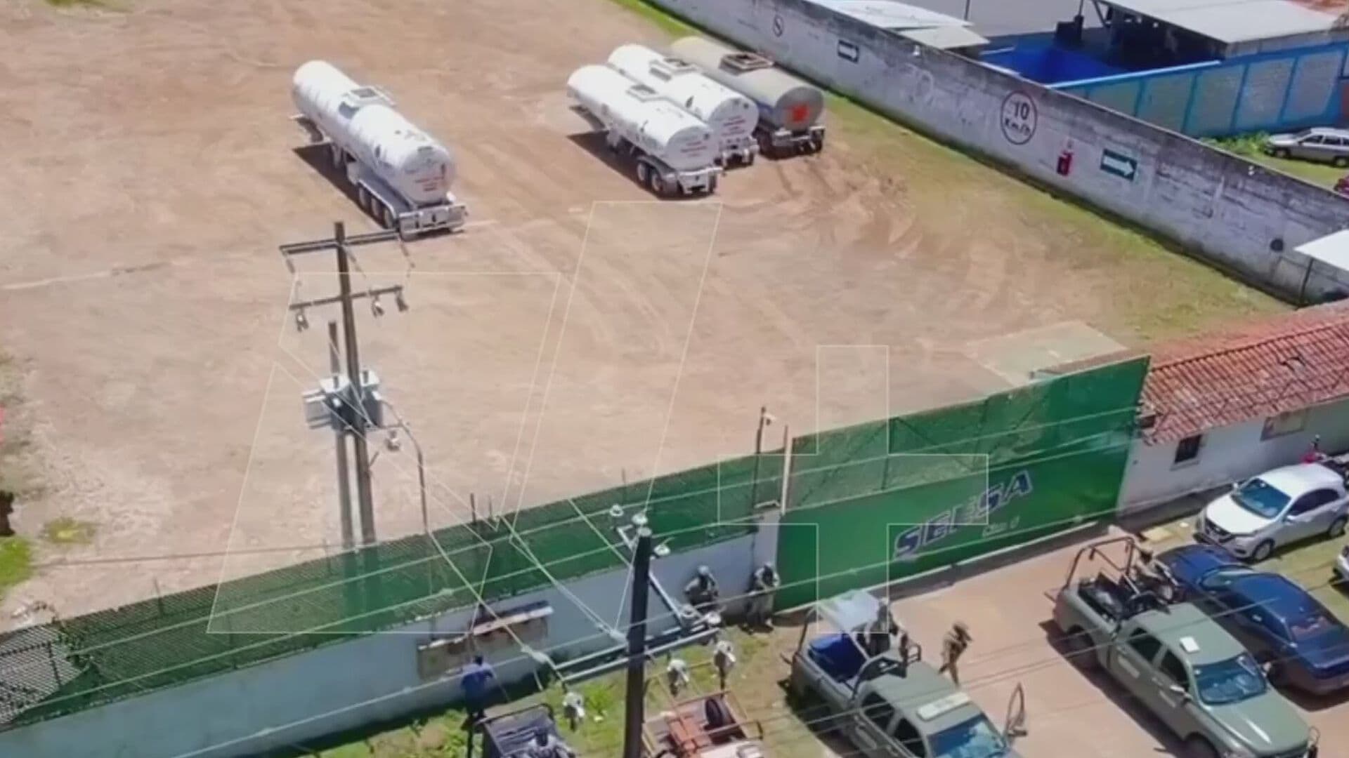 Investigan Predio con Tanques y Pipas para Hidrocarburo Robado en Veracruz