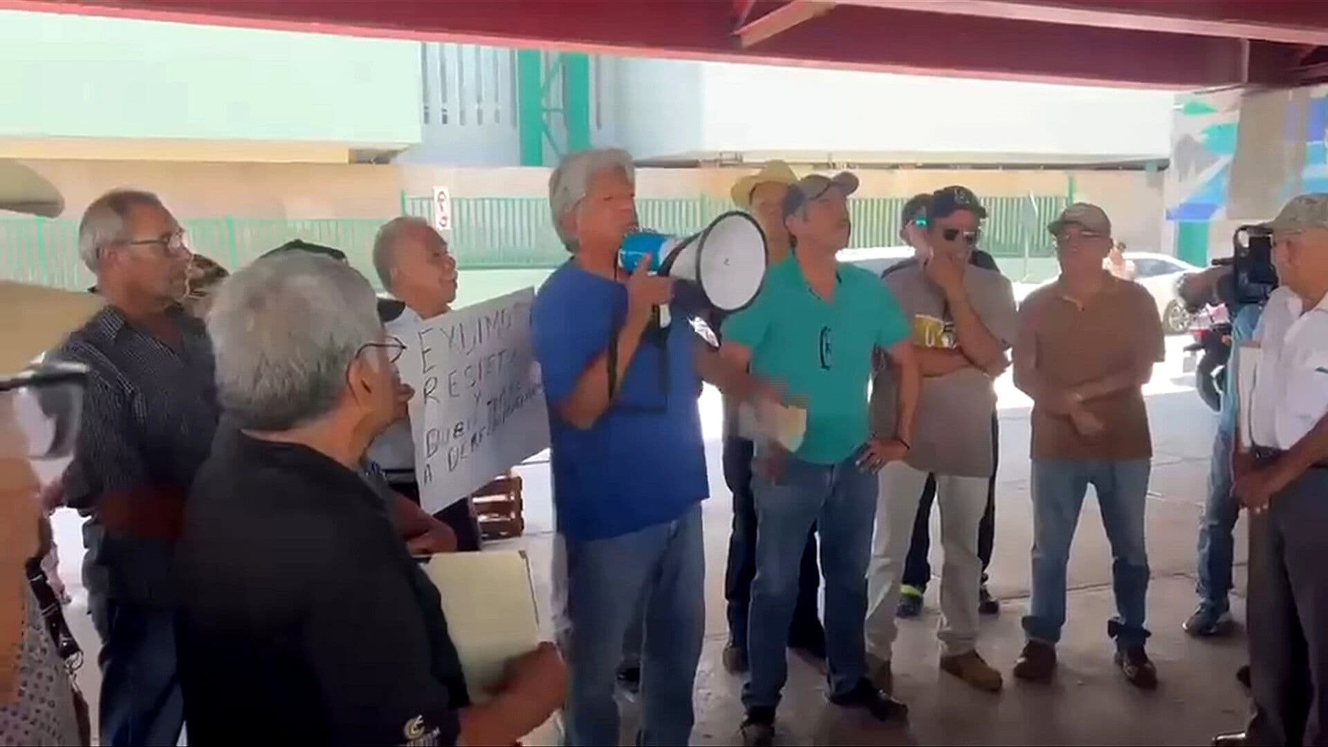 'La Operaron y se le Salió el Estómago': Denuncian Negligencia en IMSS de Monclova, Coahuila
