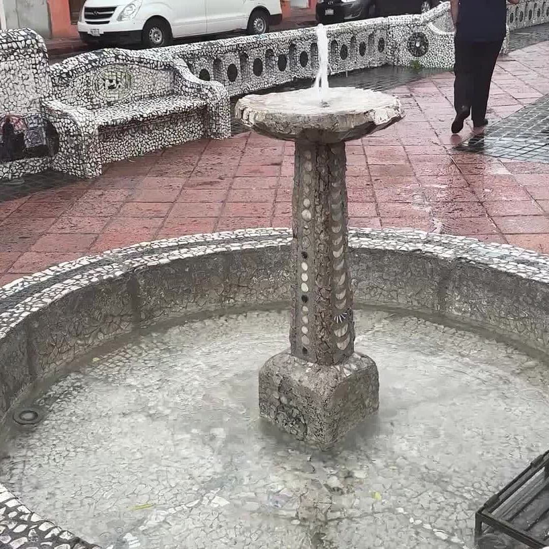 Jardín de los Platitos: El Lugar de Querétaro Hecho con Pedacería de Talavera