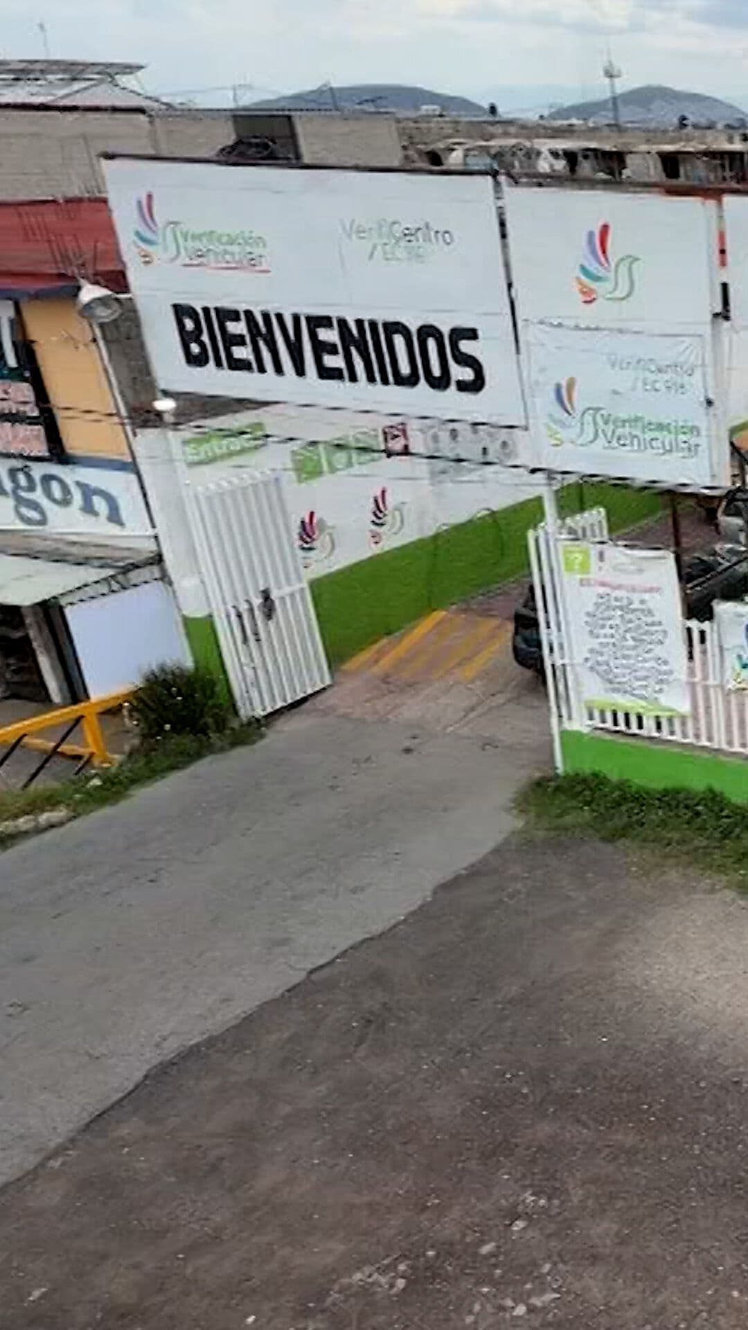 Cobran millones de pesos en verificentros