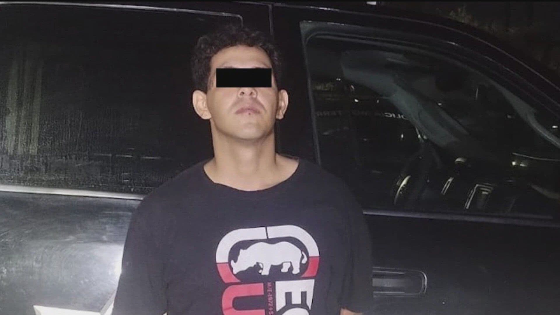 Detienen a Pareja y le Aseguran Dosis con Marihuana en Monterrey