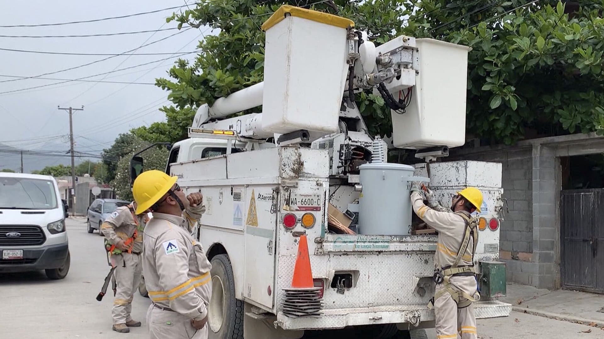 Apagones en San Fernando: Atribuyen Fallas Eléctricas a Años de Falta de Inversión