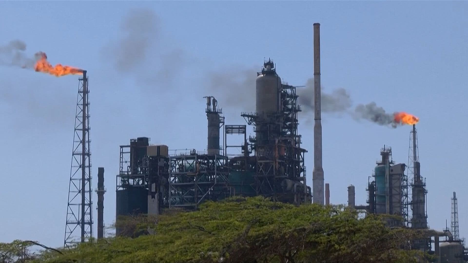 EUA Toma el Control de Más de 65 Mil Millones de Barriles de Petróleo Venezolano