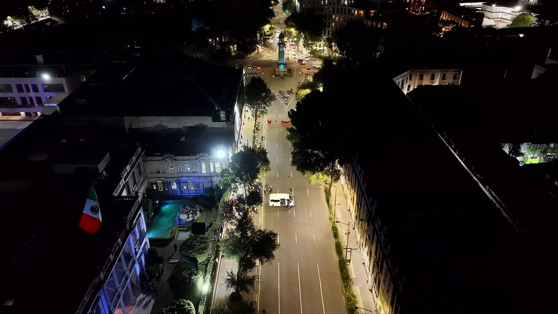 Bloqueo Cumple 8 Horas en Bucareli; Piden Espacios para Vender sus Artesanías