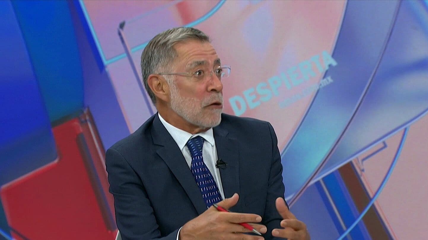 Implosión Política y Explosión Diplomática, el Análisis de René Delgado