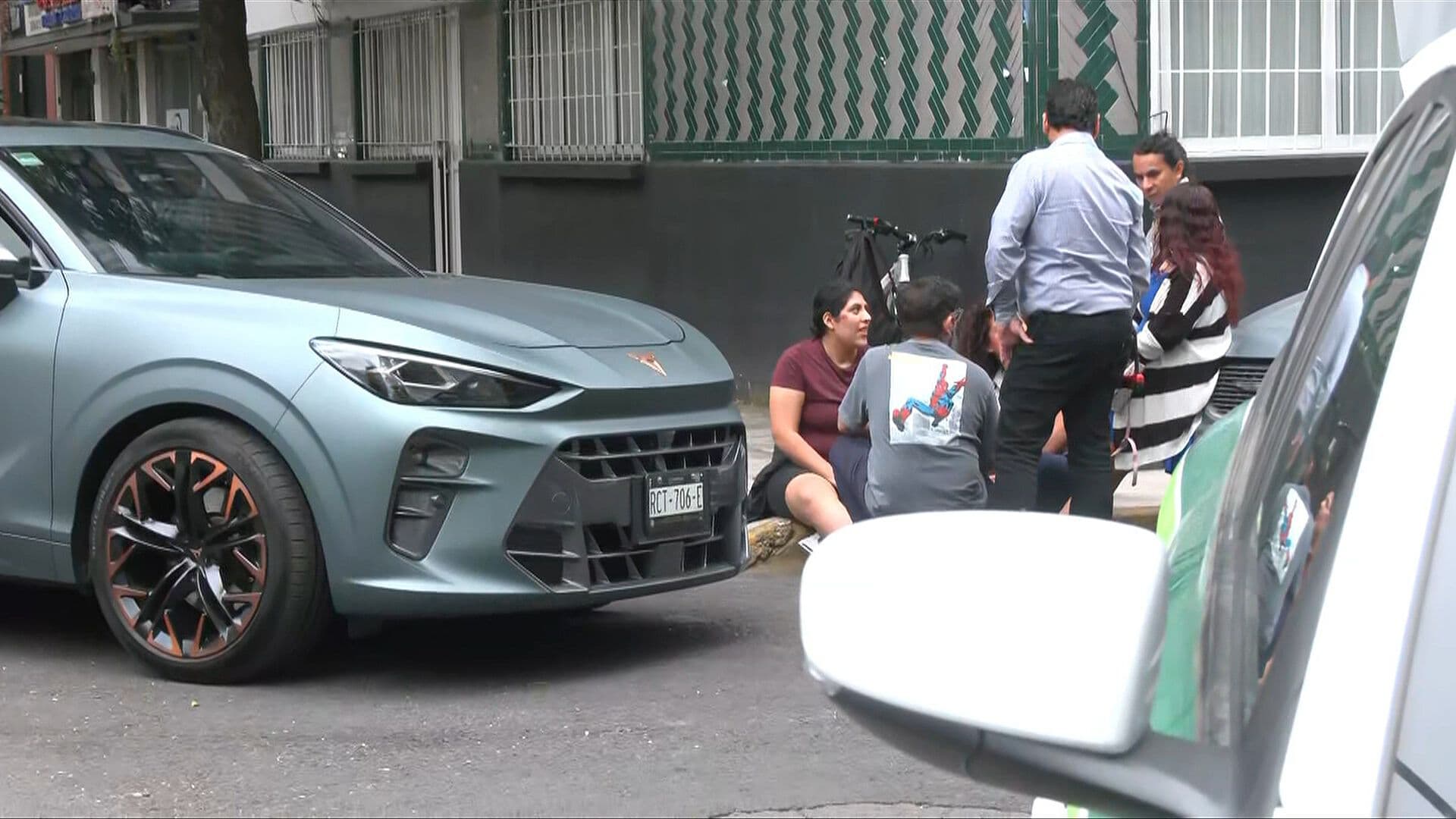 Ciclista Herida por Atropellamiento en la Avenida Baja California, CDMX