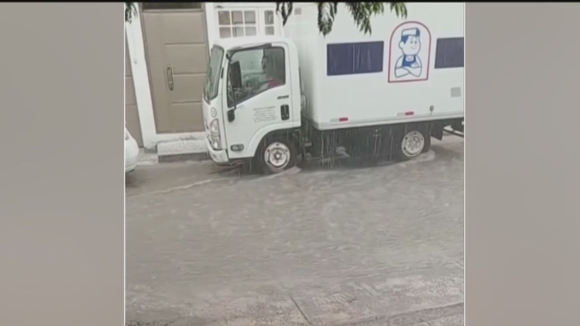 Tormenta y Granizada Sorprenden al Estado de México