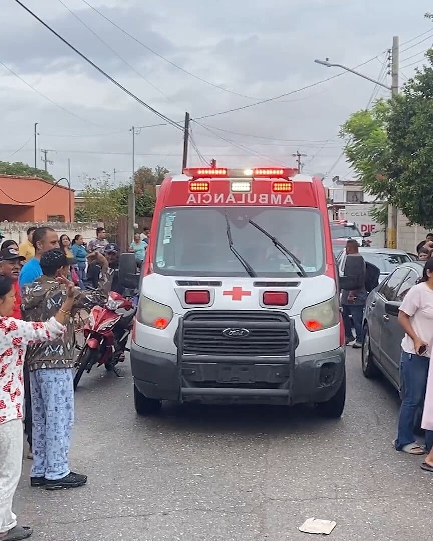 Dos Exalumnos Atacan con Machetes en Secundaria 13 y Matan a Subdirectora en Coahuila