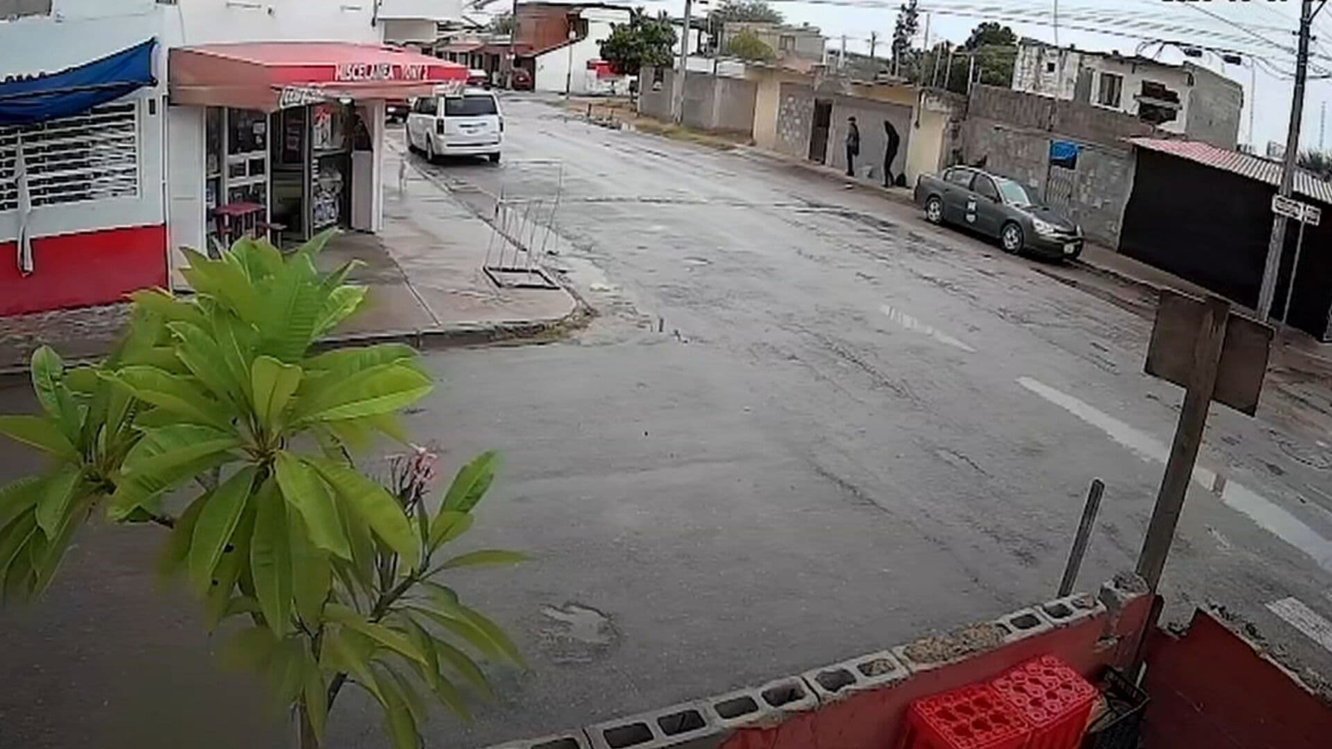 Revelan Nuevas Imágenes Previas al Ataque de 'Los Cuates' en Secundaria de Torreón