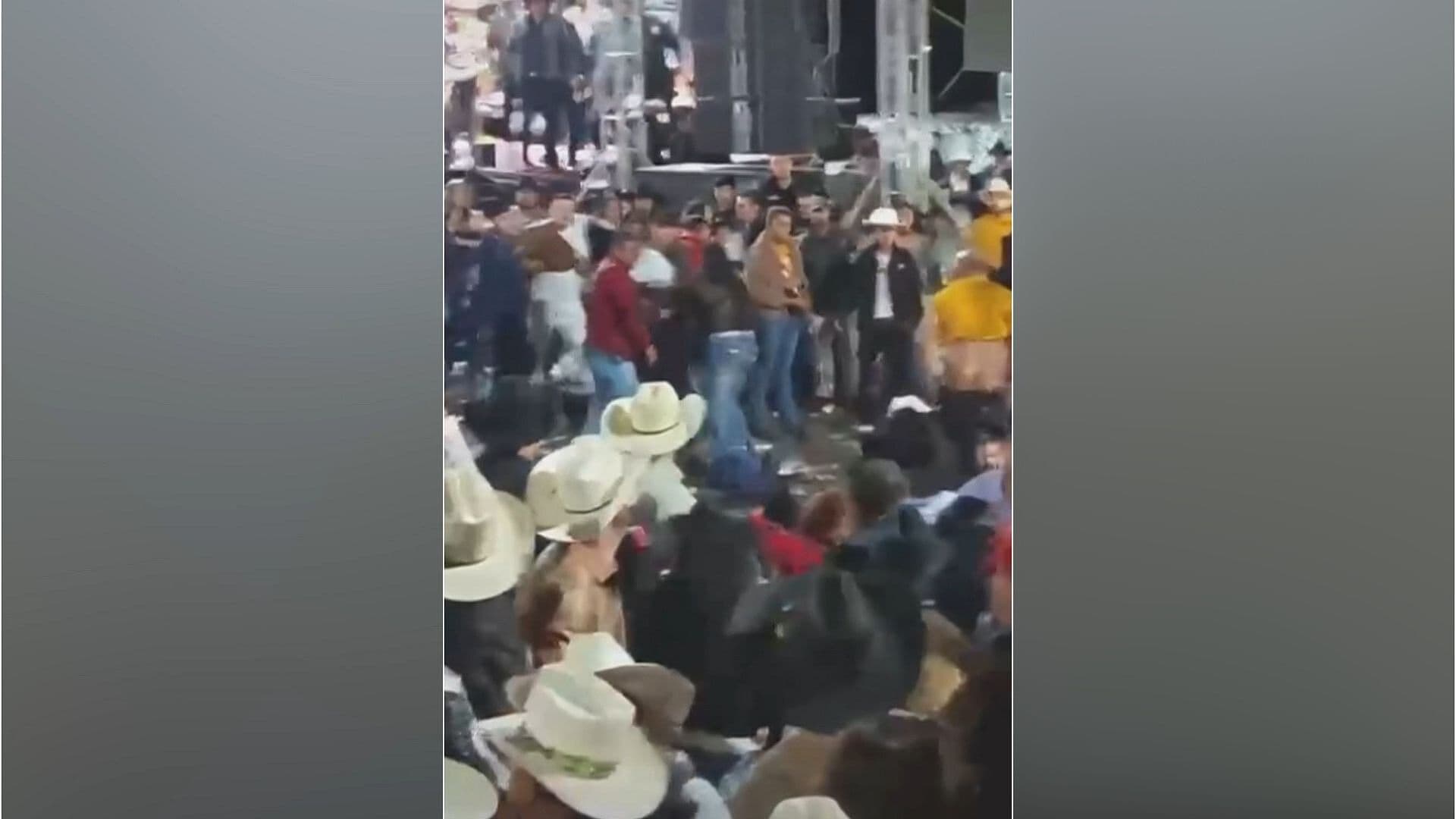 Riña durante Baile en Huiramba, Michoacán, Termina en Balacera