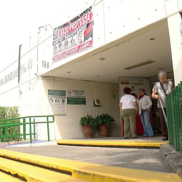 Denuncian Falta de Medicamentos e Insumos en Clínica 49 del IMSS