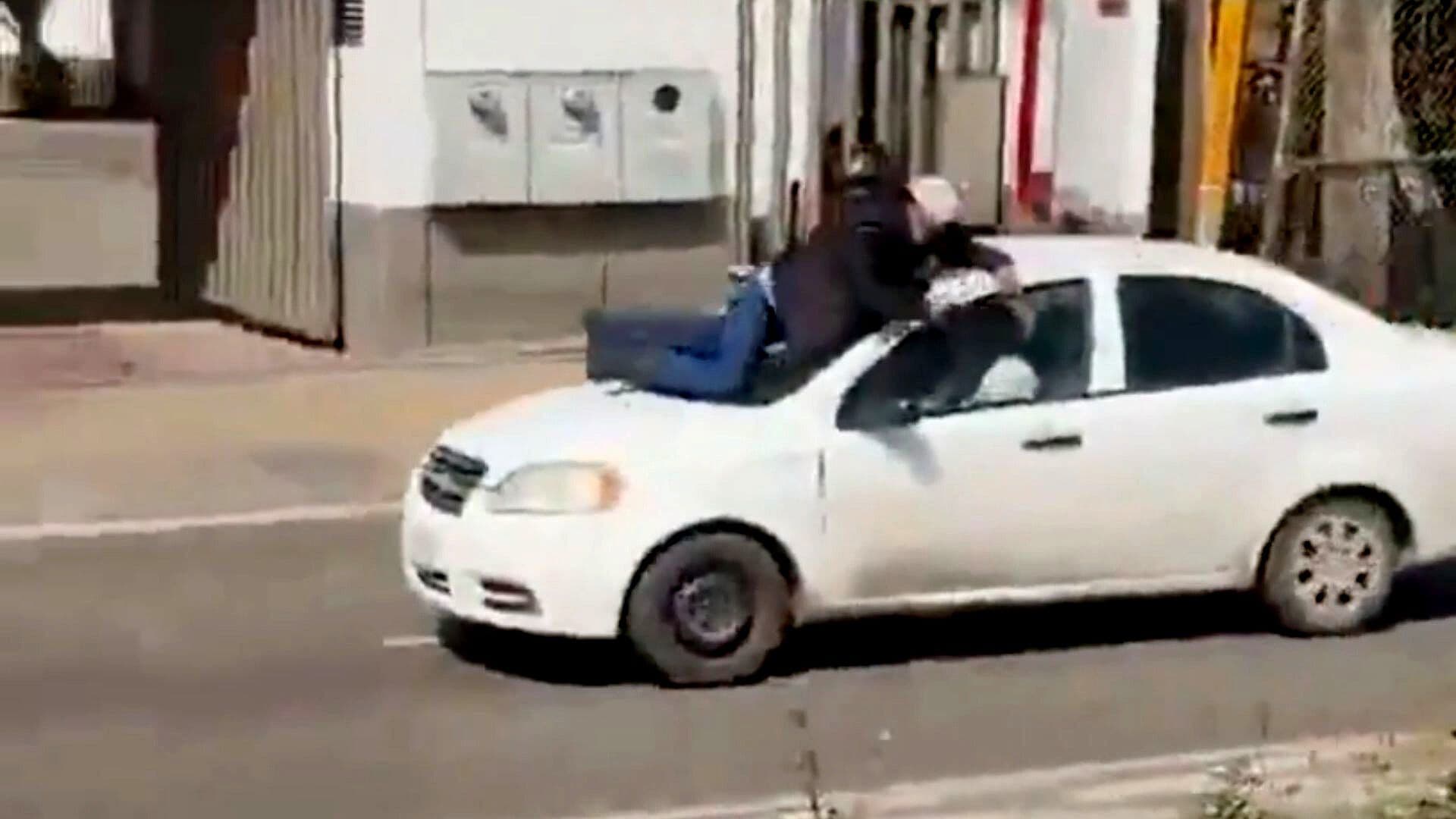 Adriana Revela la Historia Detrás del Hombre que Llevó en el Cofre de su Auto