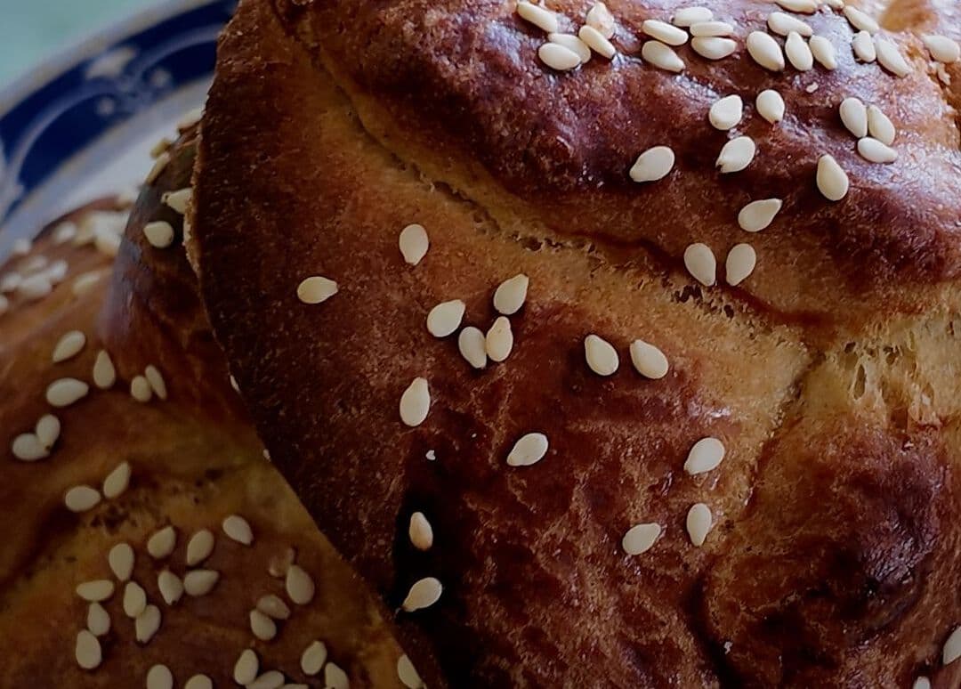 Familia Lozano Ávila Mantiene Viva la Tradición del Pan de Muerto Desde Hace 100 Años
