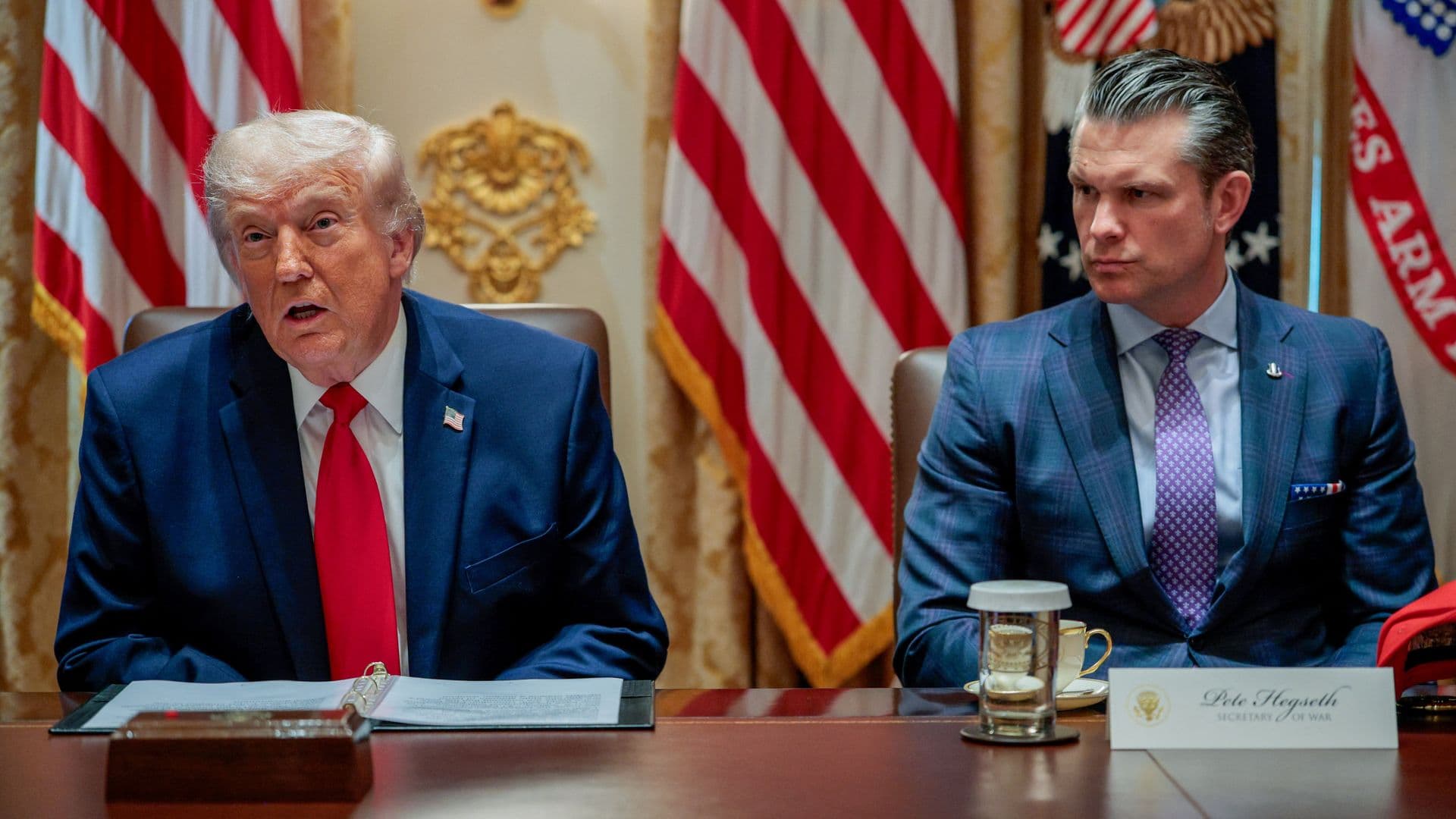 Pete Hegseth Declara la "Guerra contra los Cárteles" ante Trump en Reunión de Gabinete