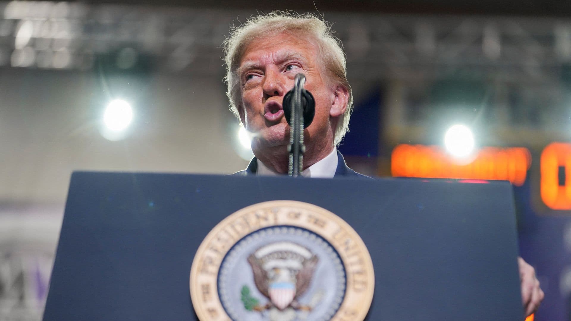 Trump Crea la 'Fuerza de Super Inteligencia' y Nombra a Jay Clayton Zar de la IA