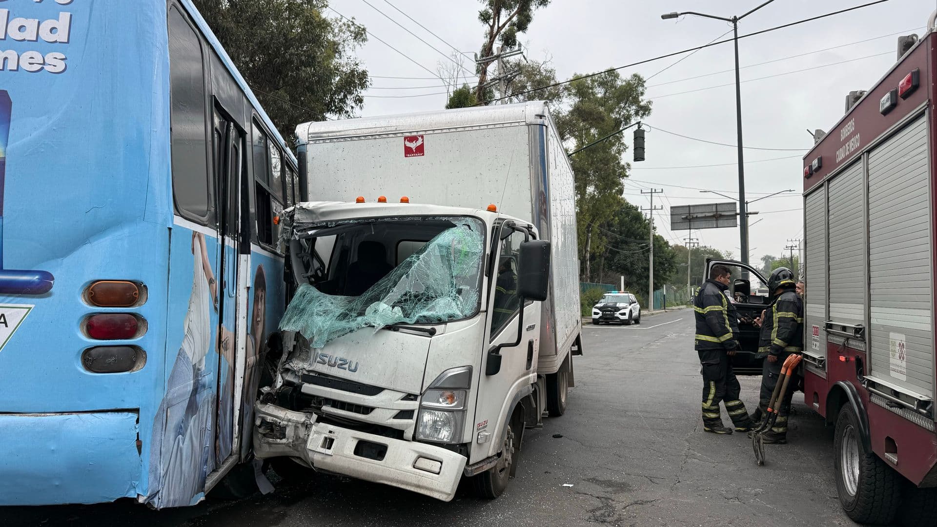 Choque de Camioneta contra Unidad de Transporte Público Deja 7 Lesionados en Azcapotzalco, CDMX