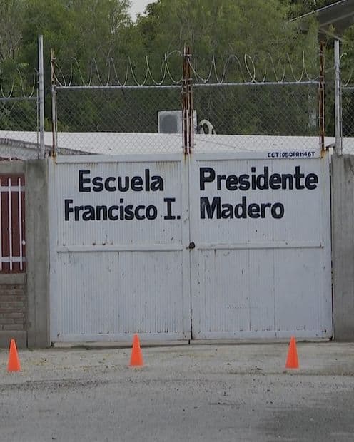 Alumna Presuntamente Lleva Cuchillos a Primaria en Torreón, Coahuila