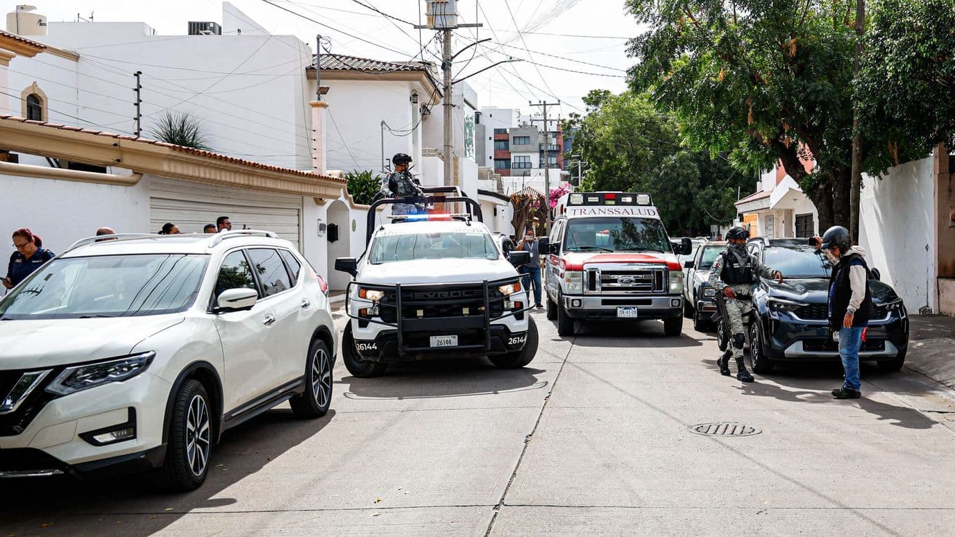Atacan Casa Presuntamente Ligada al Exgobernador de Sinaloa, Rubén Rocha Moya