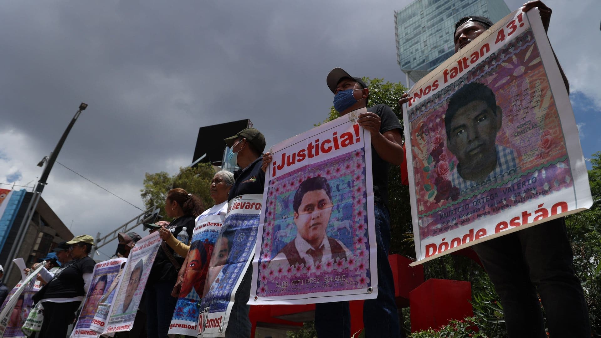 Ángel 'N' Afirma Tener Manos Limpias en Caso Ayotzinapa; Defensa Apelará Vinculación