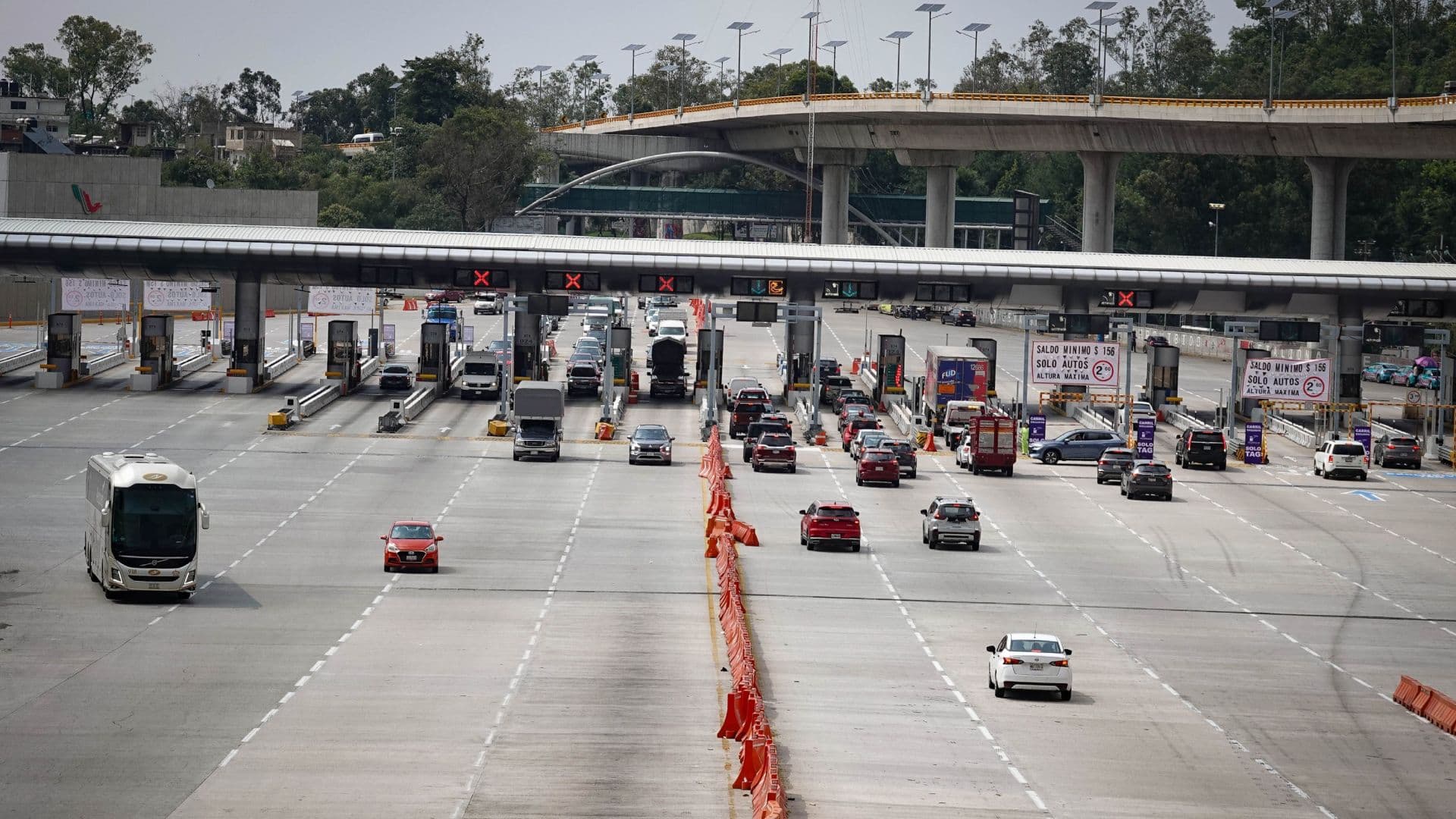 Lista de Autopistas Bloquedas en el País: Reportes de Tránsito y Accidentes