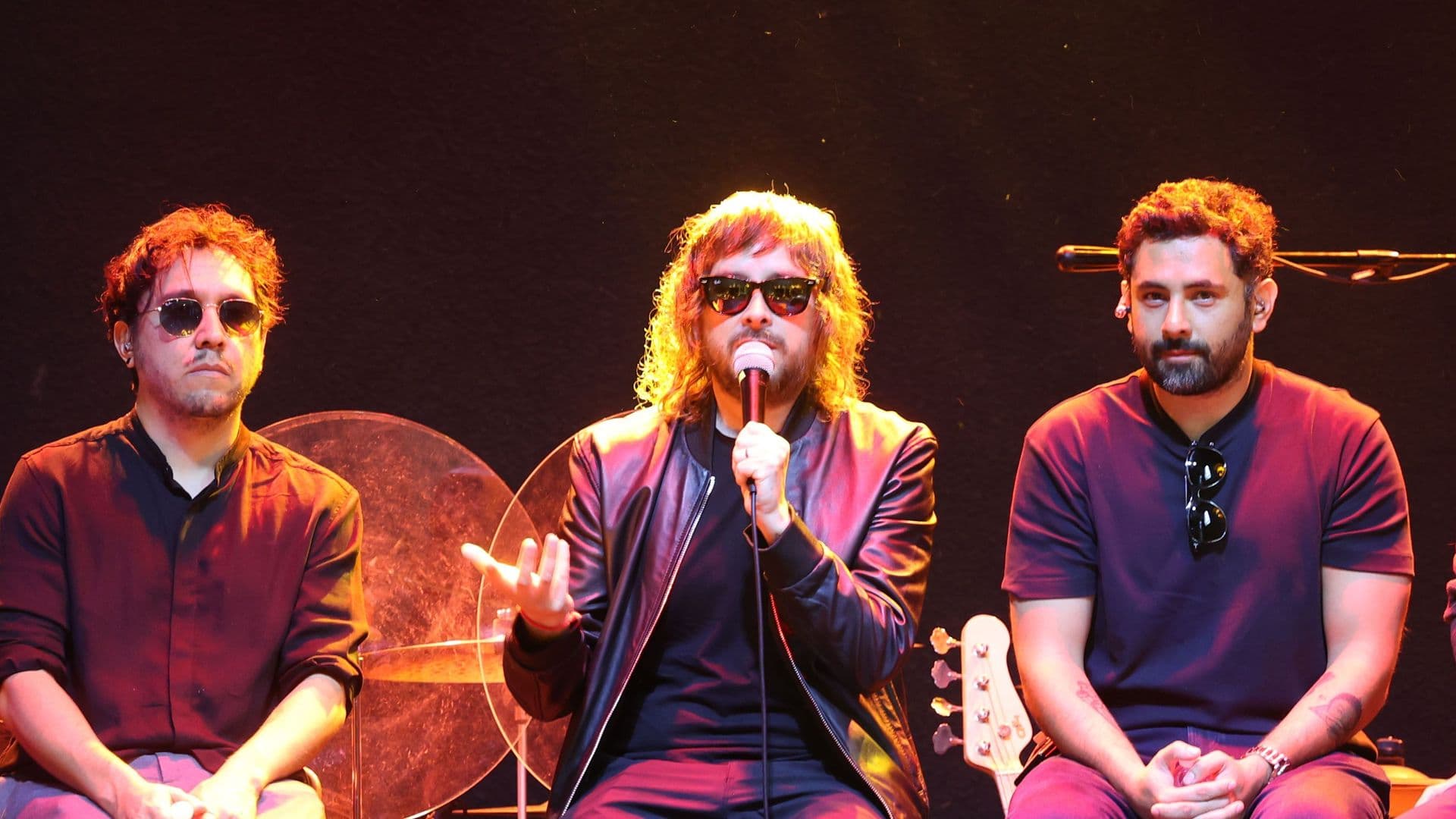 Camilo Séptimo Pospone Conciertos tras Muerte de su Tecladista Jonathan Melendez