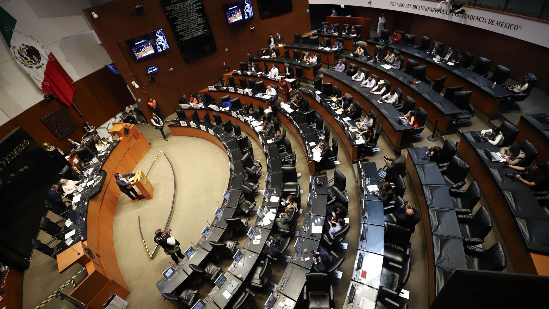 Congreso Mexicano Condena Represión de ICE Contra 17 Connacionales