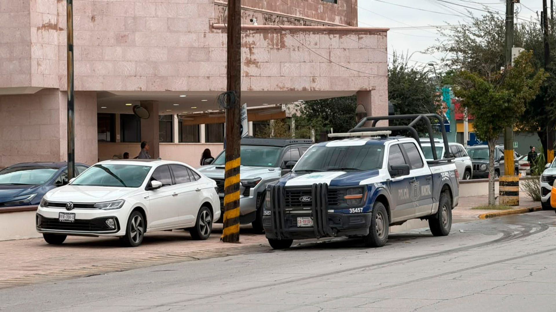 Darán de Alta a Estudiante Agredida Durante Ataque en Secundaria de Torreón